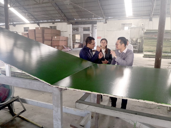 塑面模板 塑面模板